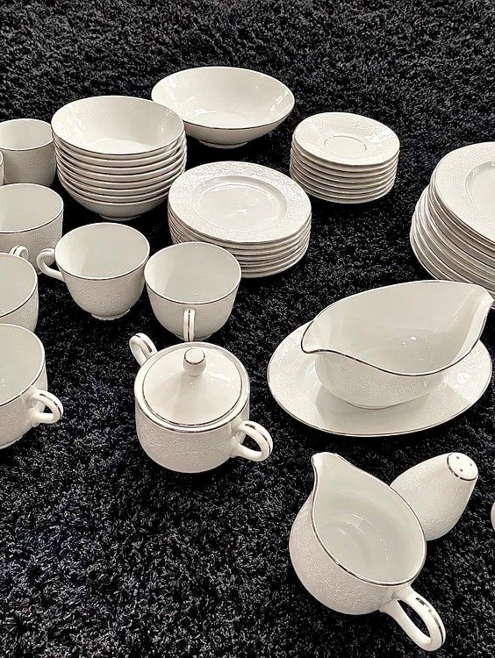 Fine China Empress Floral Dinnerware Set in White